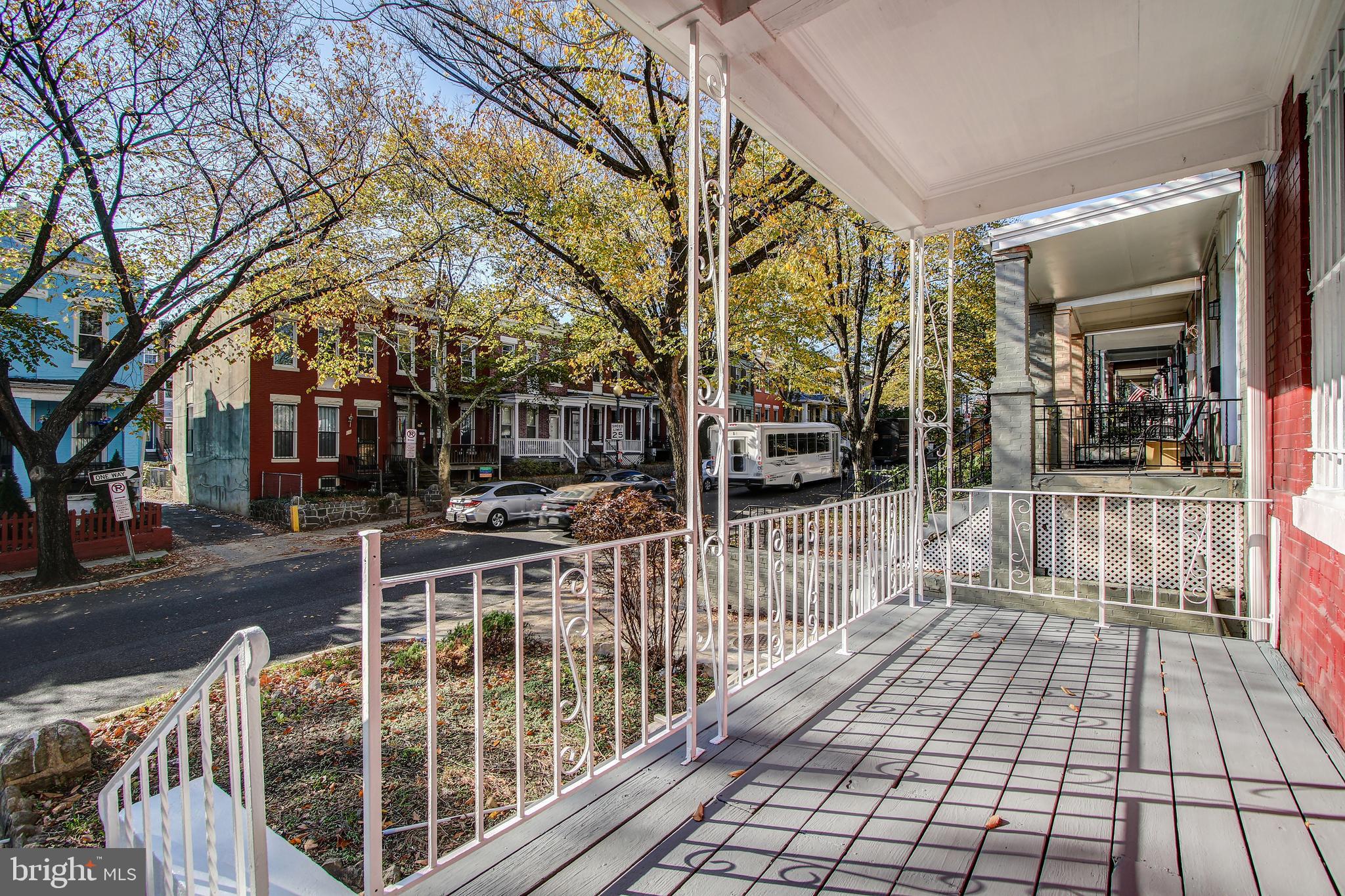 613 Columbia Road Northwest Washington, DC 20001 - Photo 7 of 47