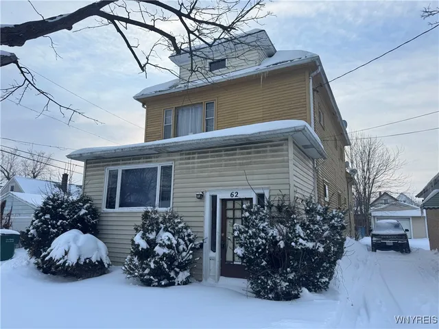 $74,900 | 62 Sumner Place, Buffalo, NY 14211