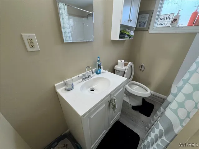 $74,900 | 62 Sumner Place, Buffalo, NY 14211