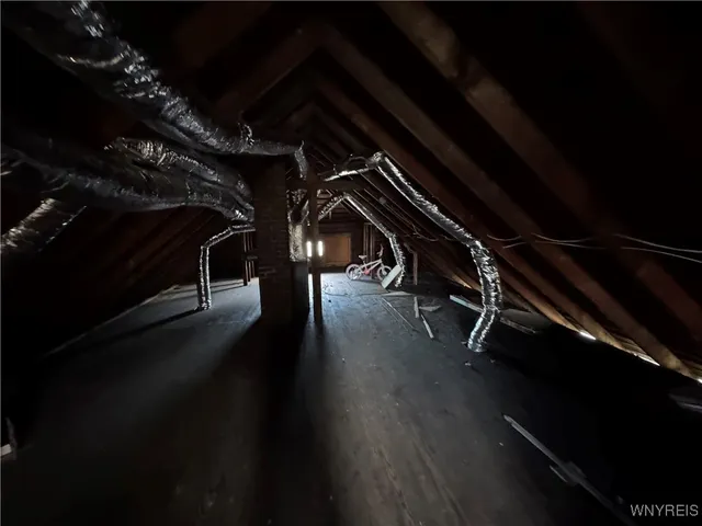 $74,900 | 62 Sumner Place, Buffalo, NY 14211