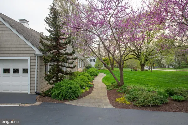 $1,275,000 | 120 Pine Tree Road, Radnor, PA 19087