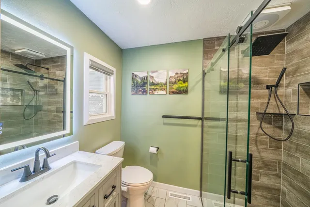 $325,000 | 20365 Co Highway 5, Lake Park, MN 56554