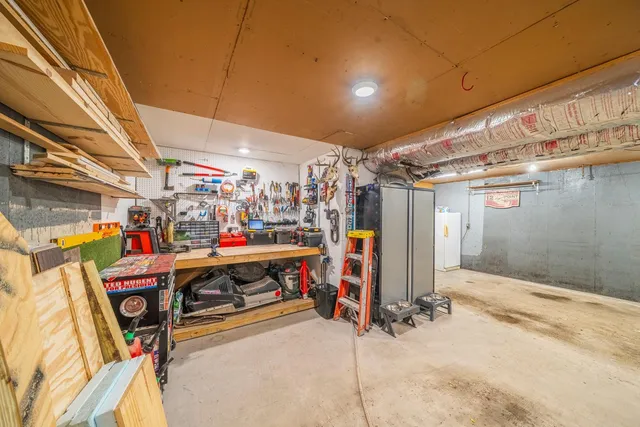 $325,000 | 20365 Co Highway 5, Lake Park, MN 56554