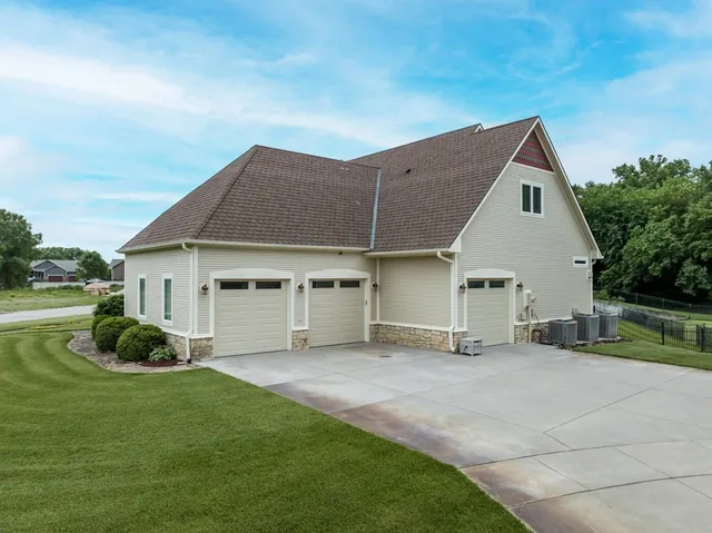 $710,000 | 515 North Valley Creek Drive, Valley Center, KS 67147