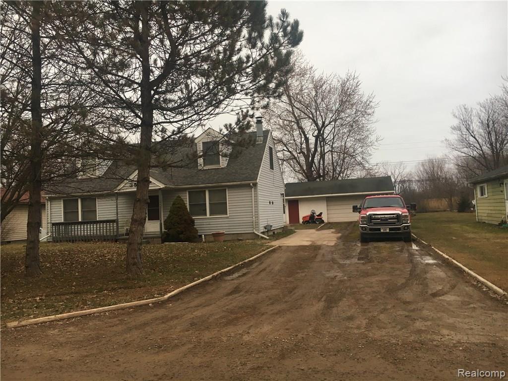 35737 Milleville Road Rockwood, MI 48173 - Photo 4 of 16