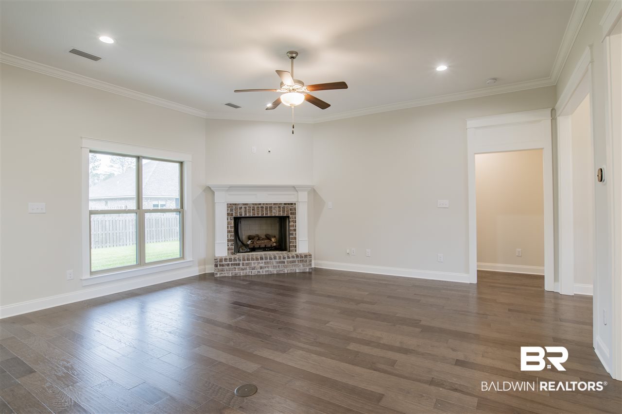 323 Saffron Avenue Fairhope, AL 36532 - Photo 9 of 35