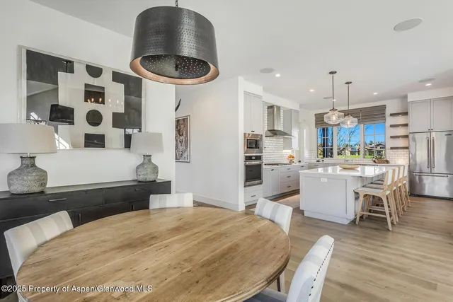 a view of a living room