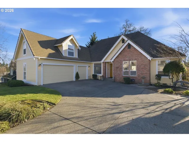 $800,000 | 2082 Barrington Avenue Southeast, Salem, OR 97302