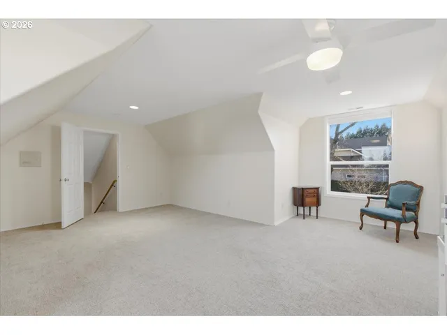 $800,000 | 2082 Barrington Avenue Southeast, Salem, OR 97302