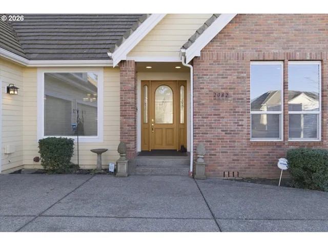 $800,000 | 2082 Barrington Avenue Southeast, Salem, OR 97302