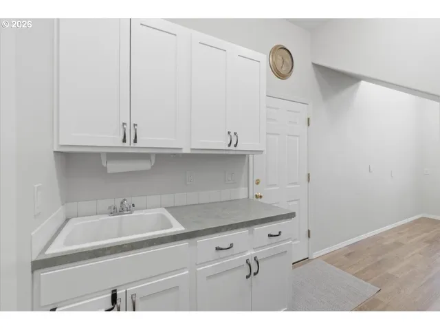 $800,000 | 2082 Barrington Avenue Southeast, Salem, OR 97302