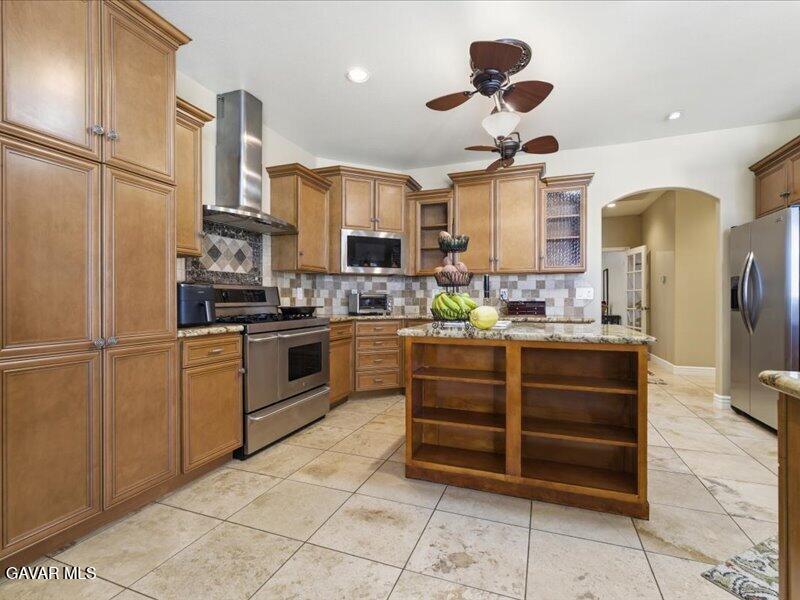 4107 Paddock Way Lancaster, CA 93536 - Photo 12 of 49 19-JYP08653