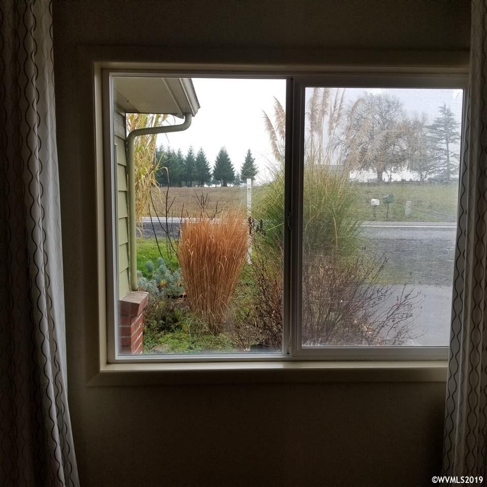 11190 Meridian Street Independence, OR 97351 - Photo 13 of 18