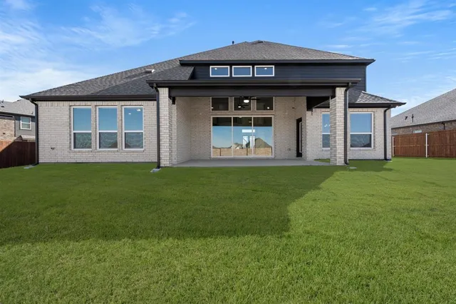 $782,258 | 1805 Hidden Creek Crossing, Midlothian, TX 76065