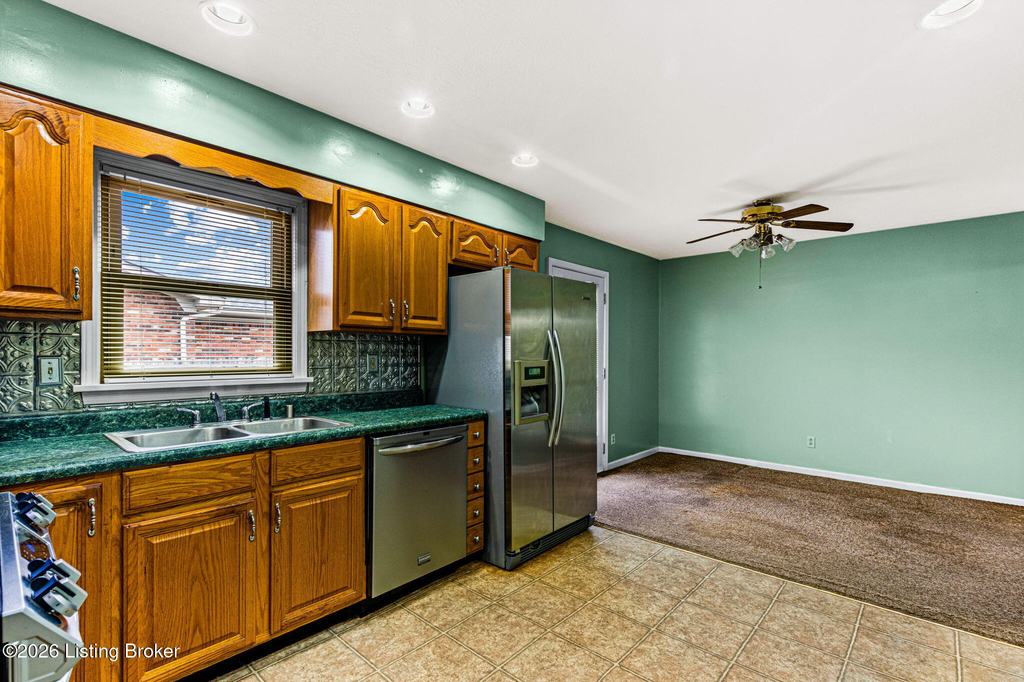 4437 Malcolm Road Louisville, KY 40216 - Photo 12 of 44 12-web-or-mls-696A5360 (2)