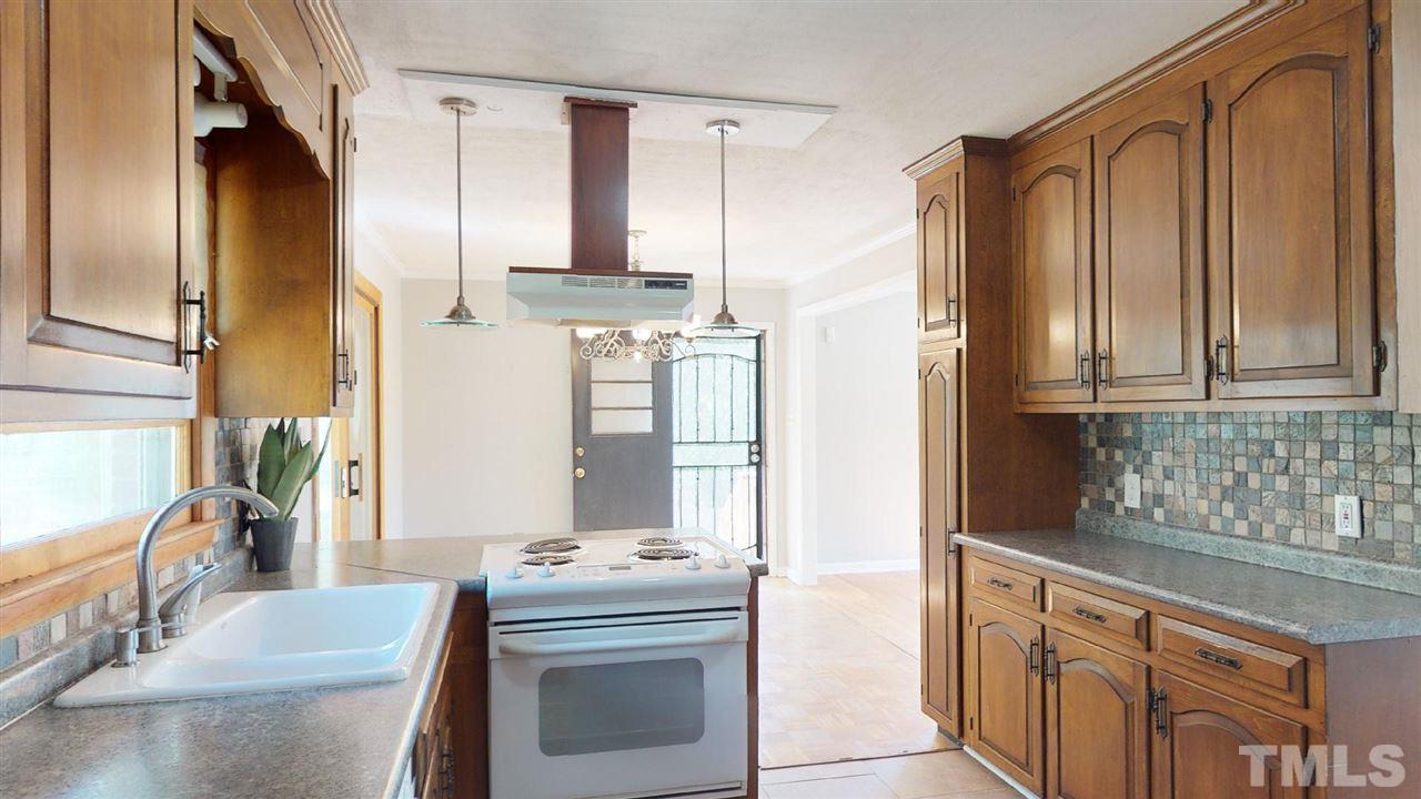 3654 Durwood Lane Raleigh, NC 27604 - Photo 9 of 27