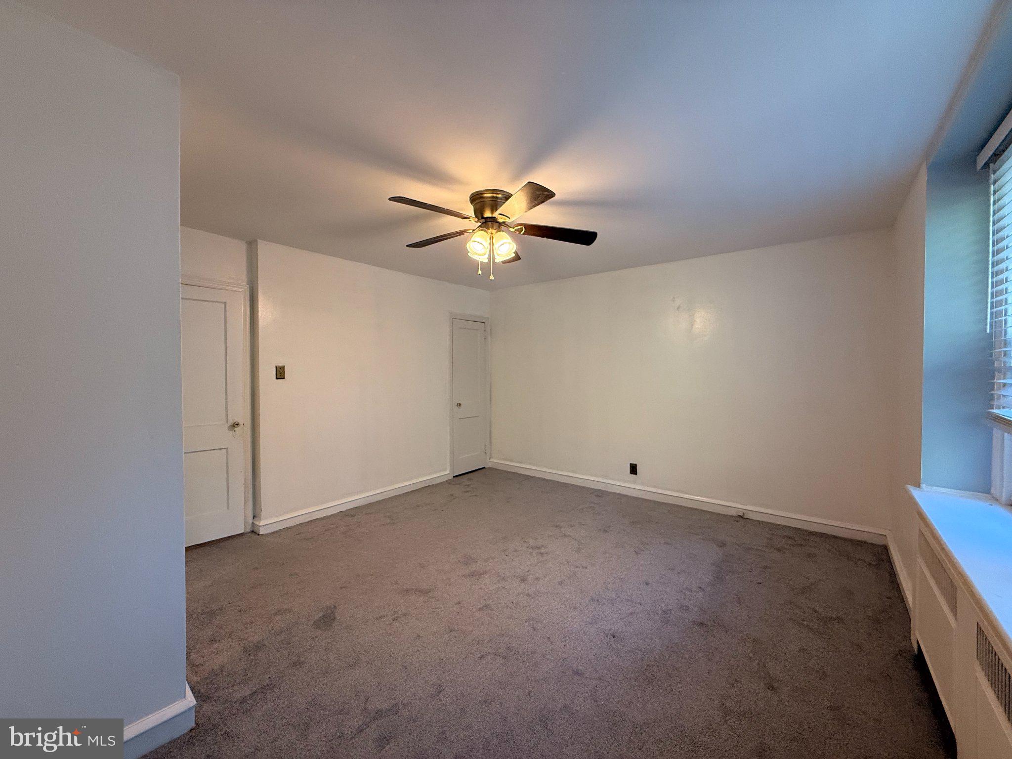 3148 Rawle Street Philadelphia, PA 19149 - Photo 11 of 33 Spacious, light-filled living area.