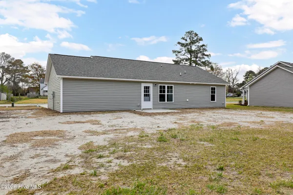 $259,900 | 506 Hadnot Avenue, Maysville, NC 28555
