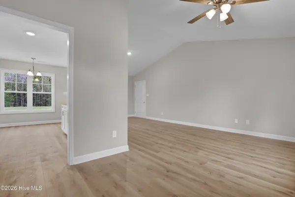 $259,900 | 506 Hadnot Avenue, Maysville, NC 28555