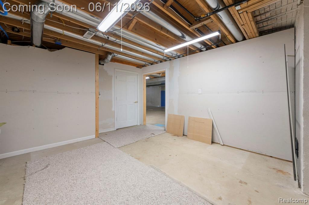 50145 Tottenham Court Canton, MI 48187 - Photo 68 of 76