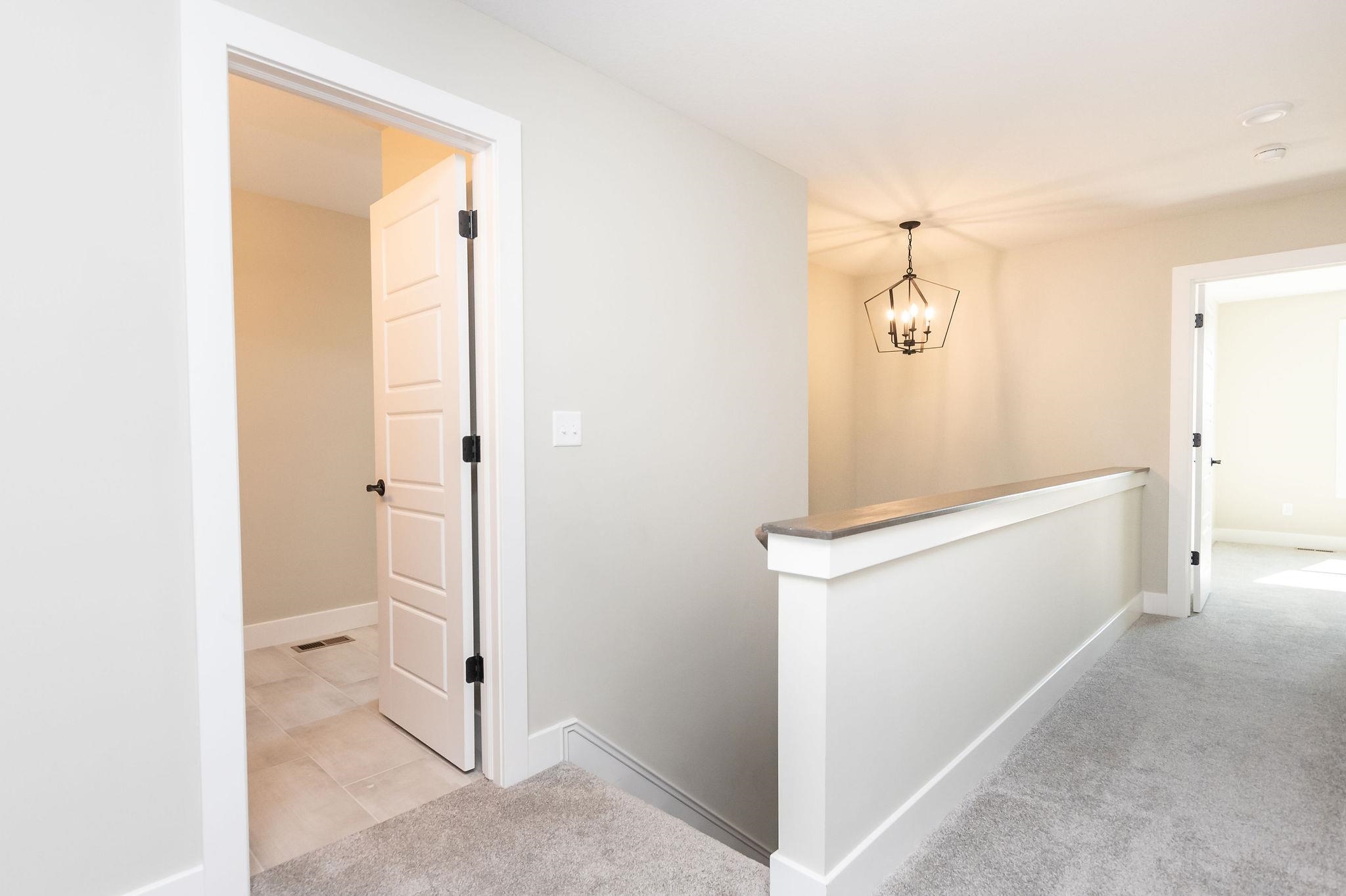 2741 South Lark Court Wichita, KS 67215 - Photo 16 of 33