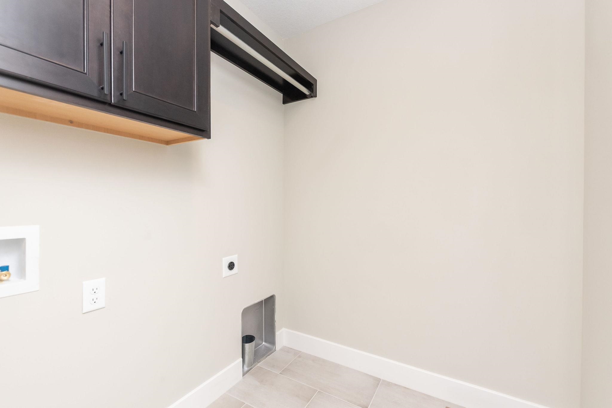 2741 South Lark Court Wichita, KS 67215 - Photo 21 of 33