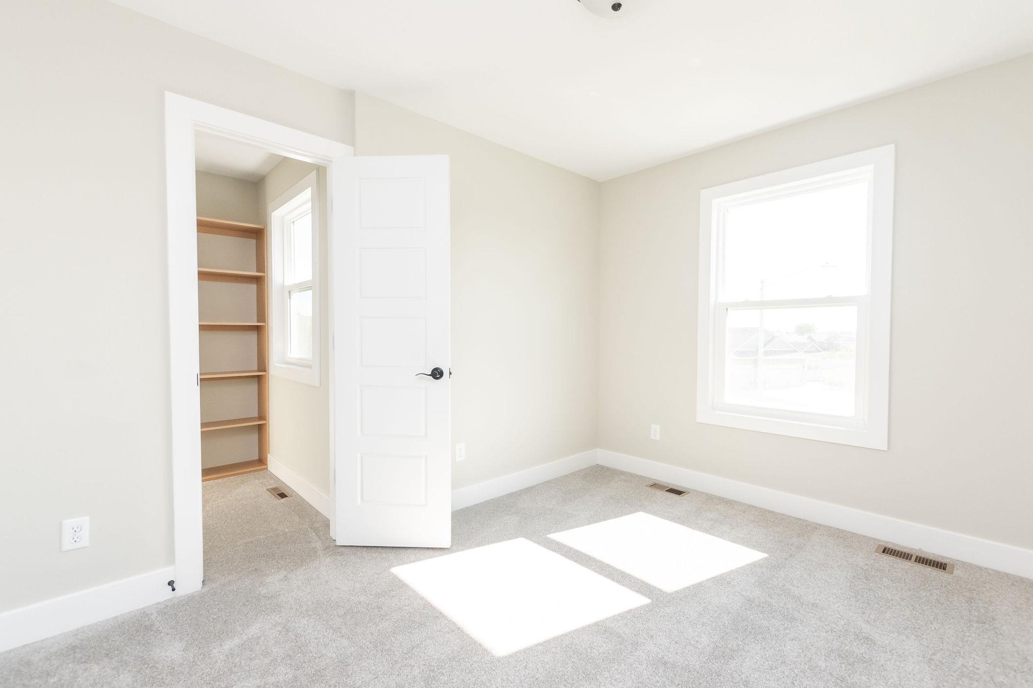 2741 South Lark Court Wichita, KS 67215 - Photo 25 of 33