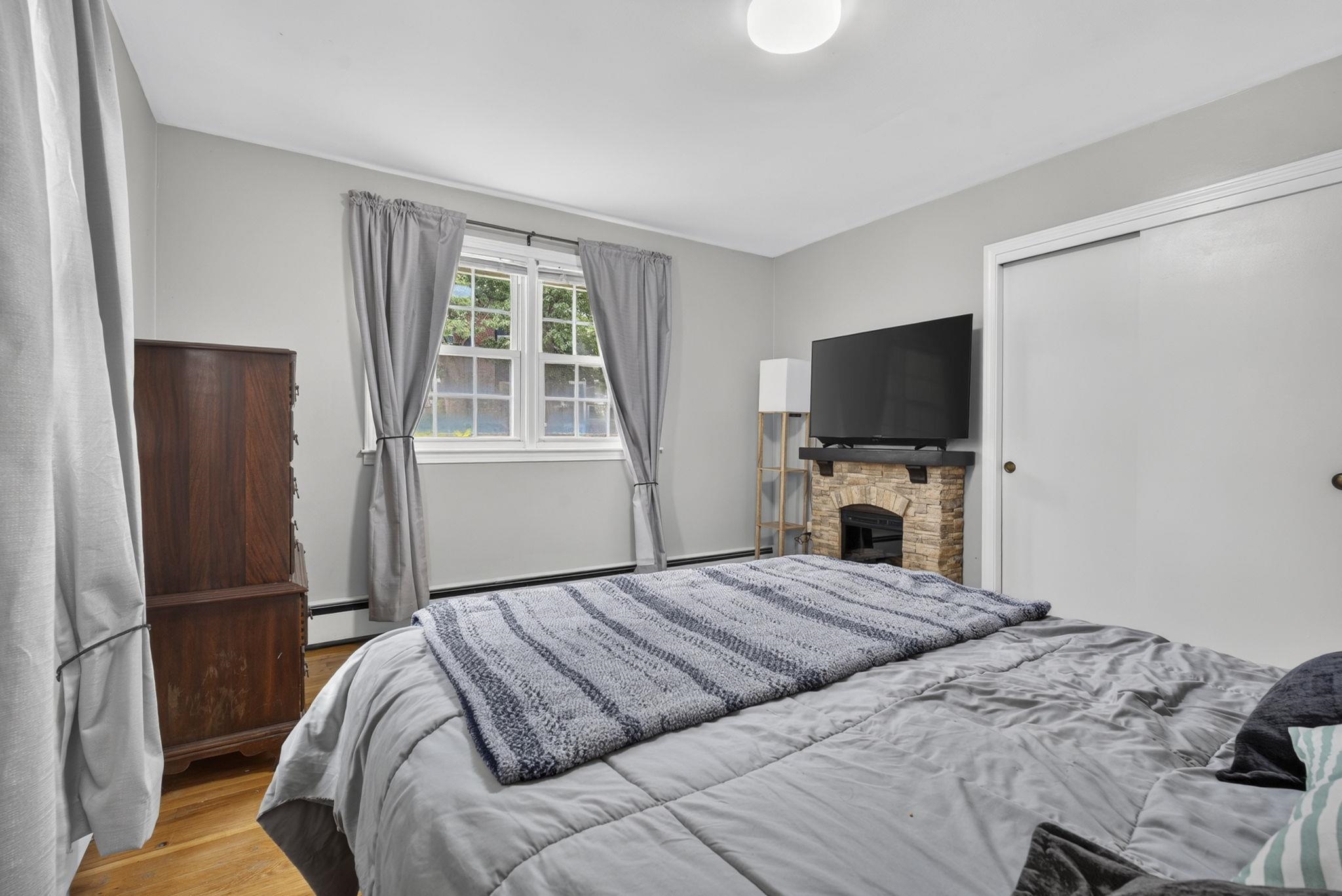 243 Gabrielle Street Manchester, NH 03103 - Photo 25 of 38