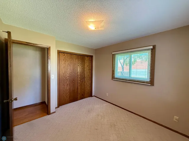 $299,900 | 1614 27th Avenue South, Moorhead, MN 56560