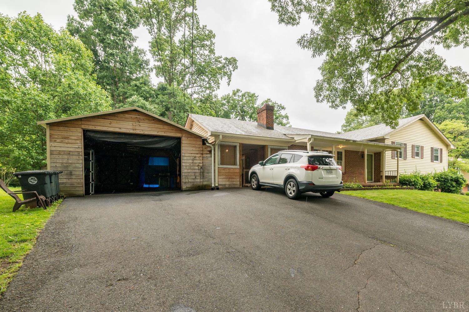 1231 Grove Road Lynchburg, VA 24502 - Photo 20 of 36 Gallery Image 20