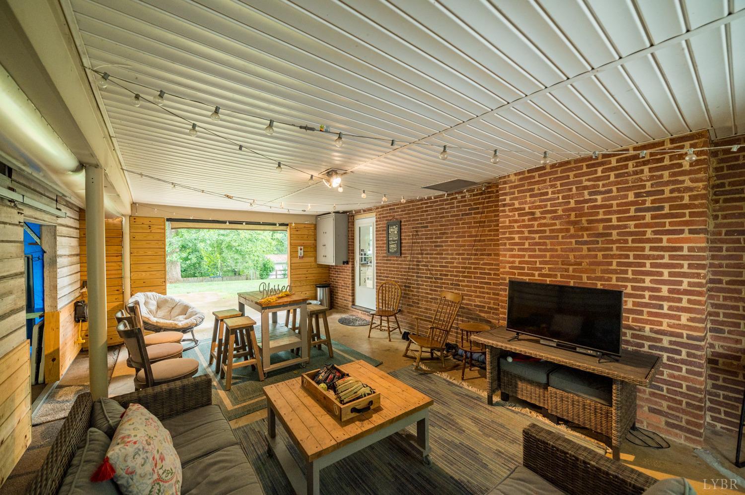 1231 Grove Road Lynchburg, VA 24502 - Photo 22 of 36 Gallery Image 22