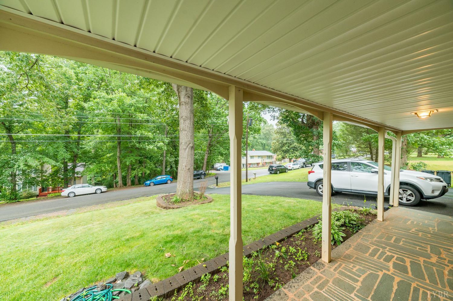 1231 Grove Road Lynchburg, VA 24502 - Photo 25 of 36 Gallery Image 25