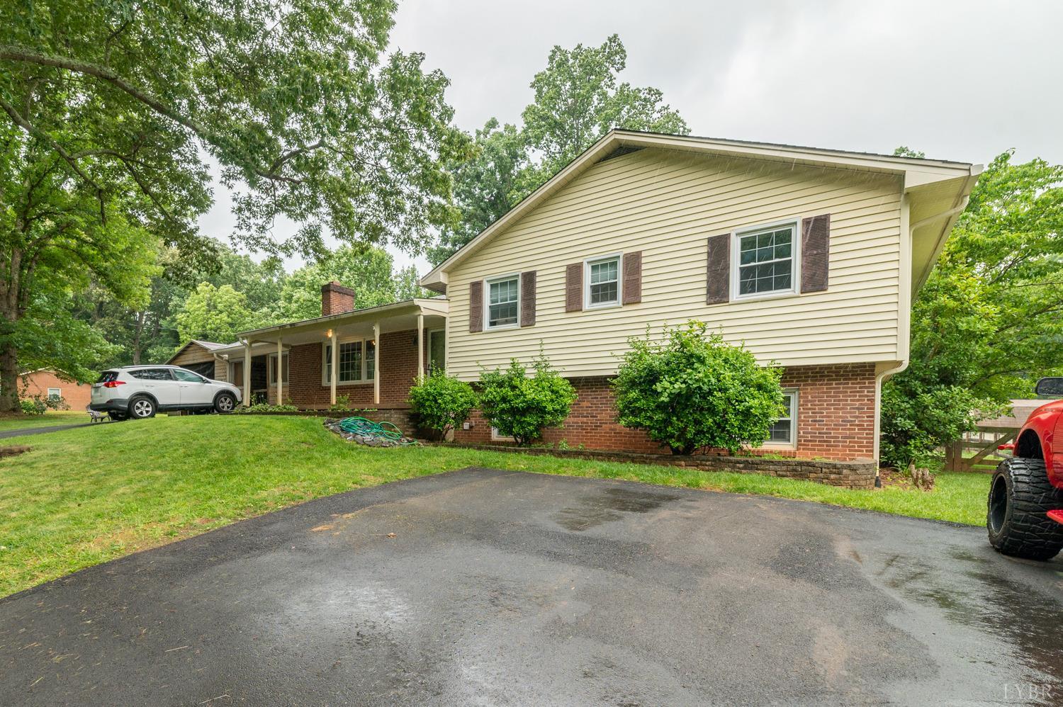 1231 Grove Road Lynchburg, VA 24502 - Photo 26 of 36 Gallery Image 26