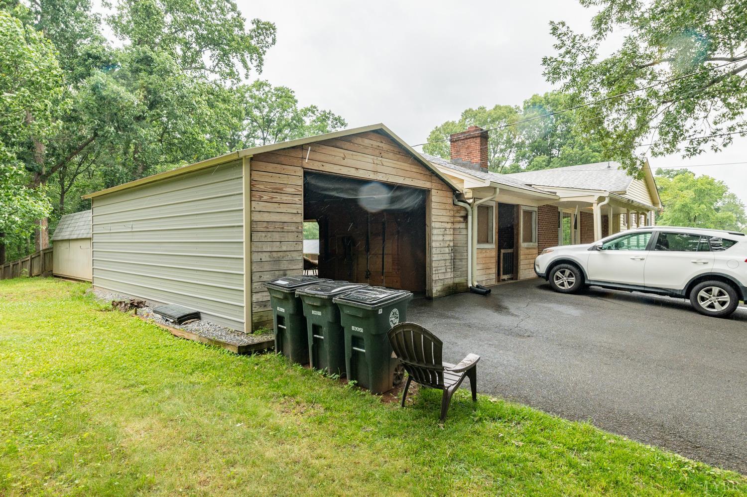 1231 Grove Road Lynchburg, VA 24502 - Photo 30 of 36 Gallery Image 30