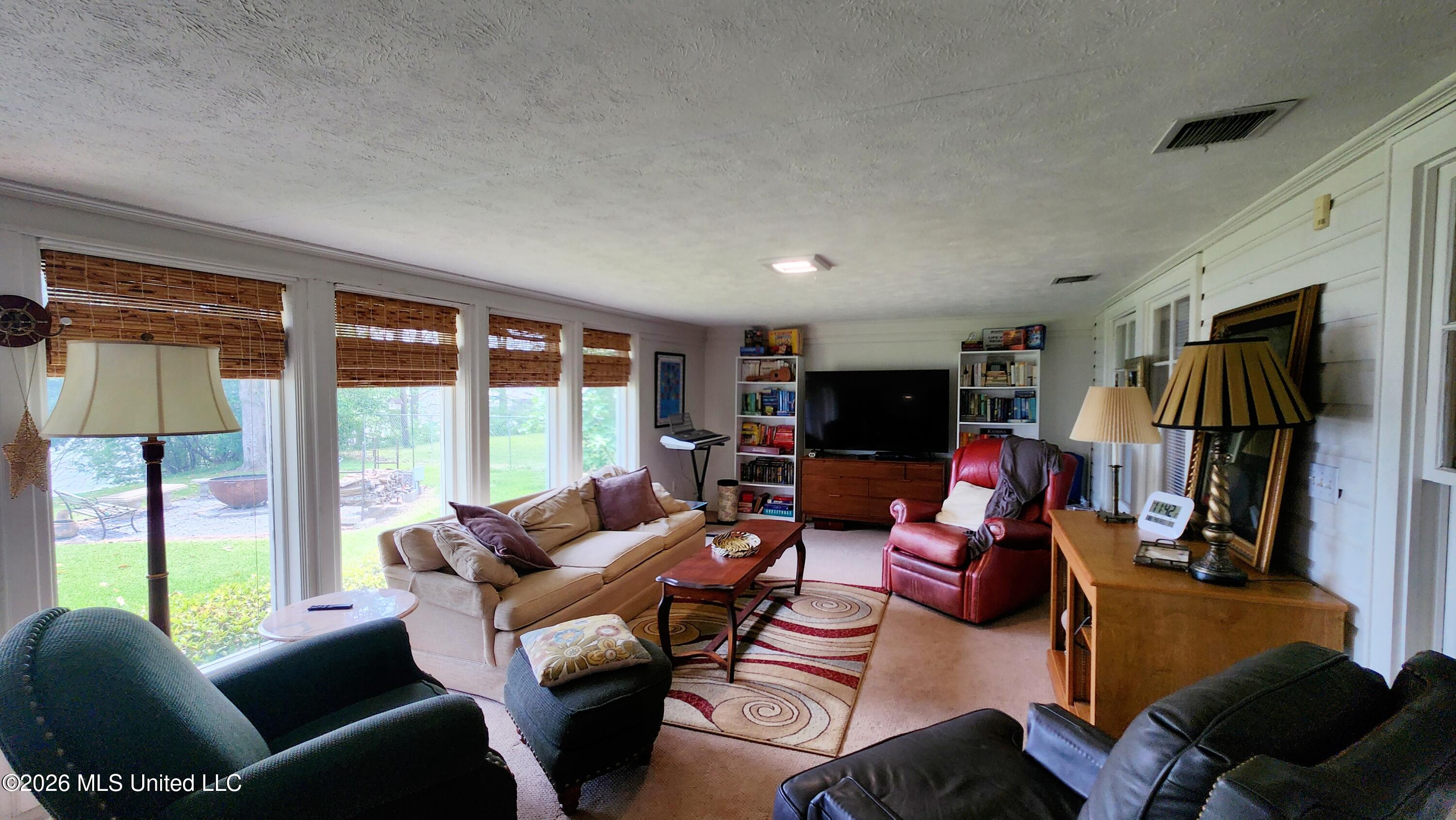 5375 State Rte 568 Ferriday, LA 71334 - Photo 32 of 48 20250418_123514