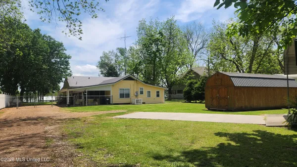 $625,000 | 5375 State Rte 568, Ferriday, LA 71334