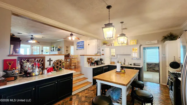 $625,000 | 5375 State Rte 568, Ferriday, LA 71334