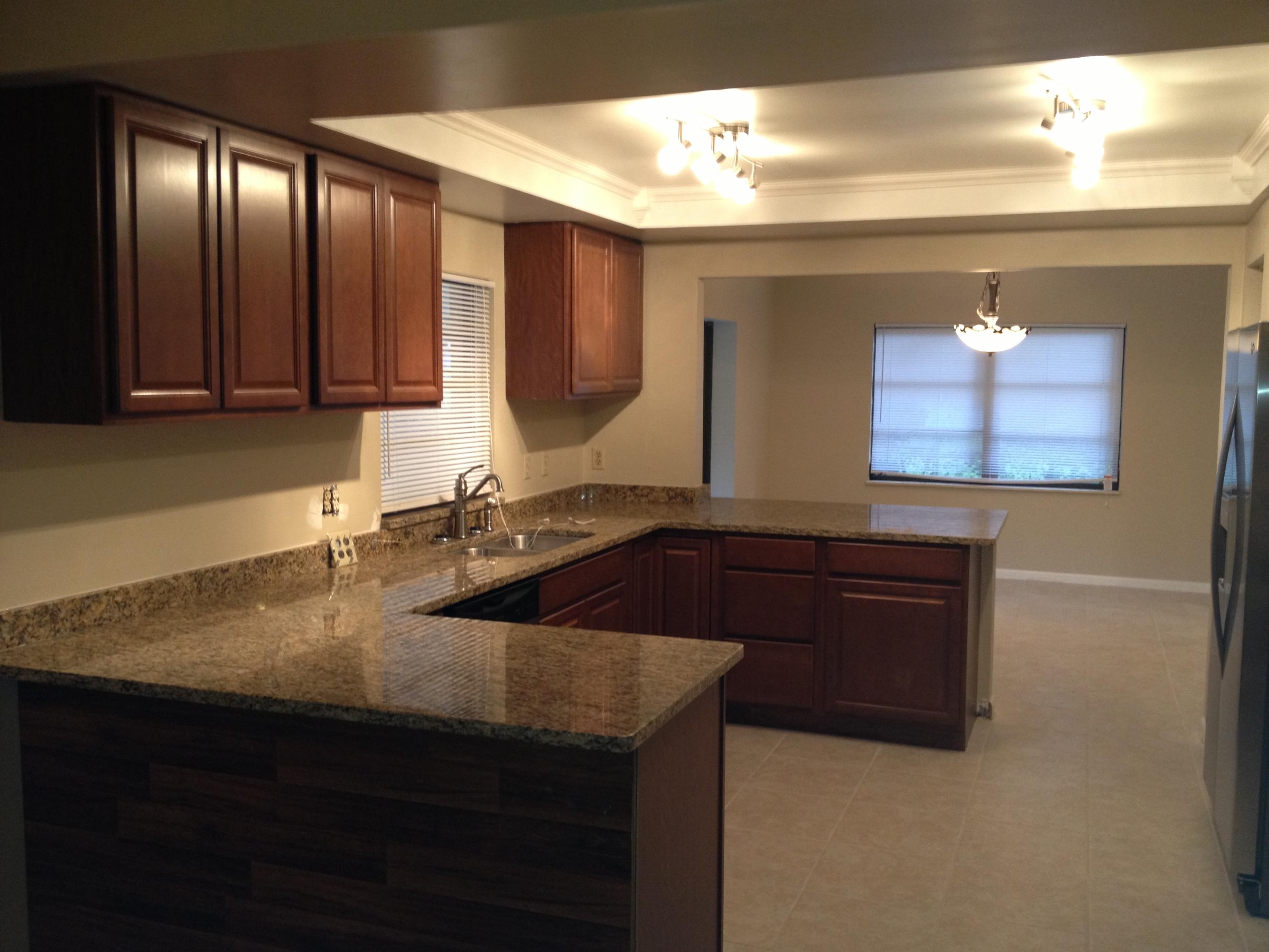 715 Kearney Road Fort Pierce, FL 34982 - Photo 5 of 18 Kitchen