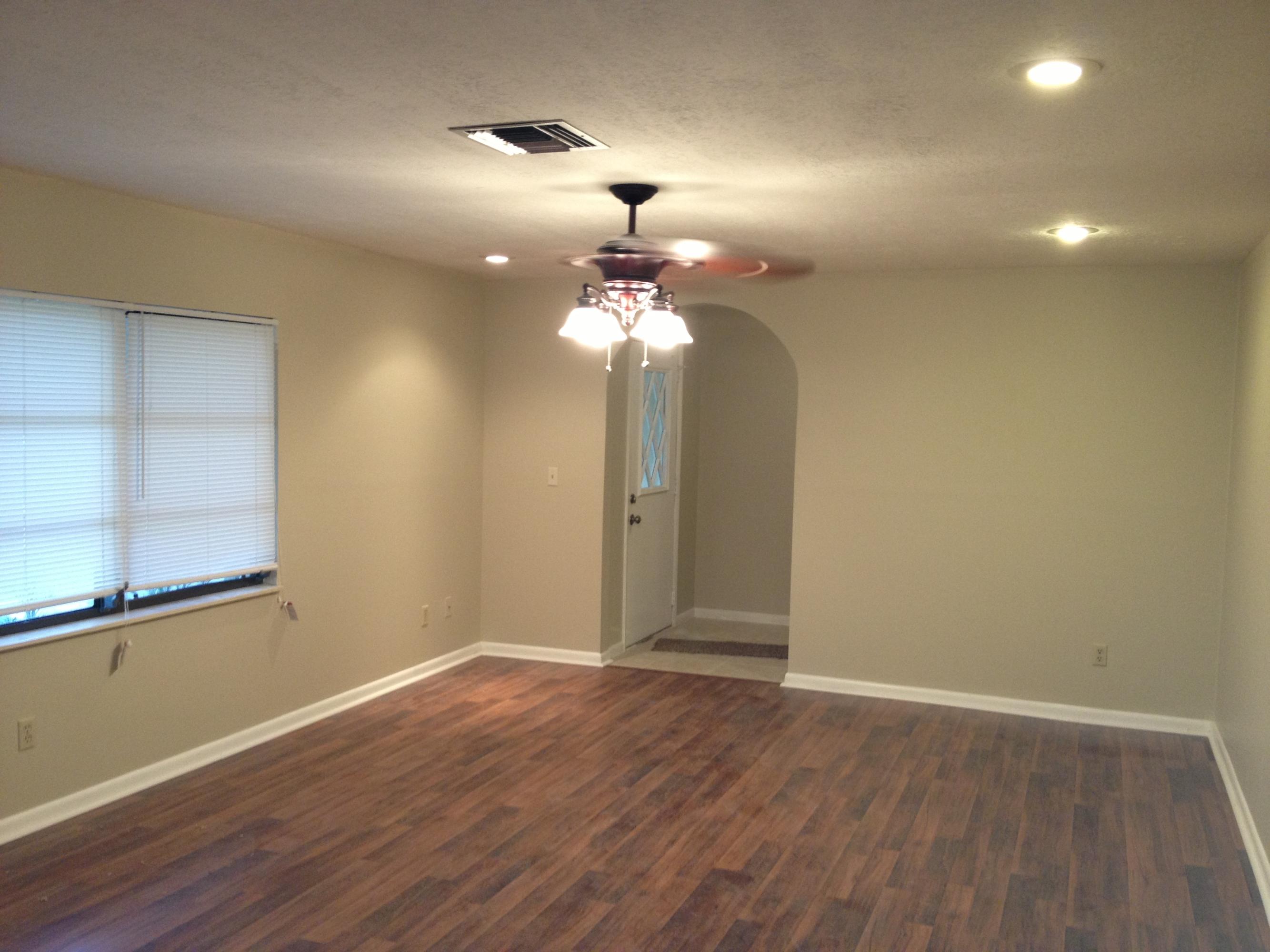 715 Kearney Road Fort Pierce, FL 34982 - Photo 9 of 18 Living Room
