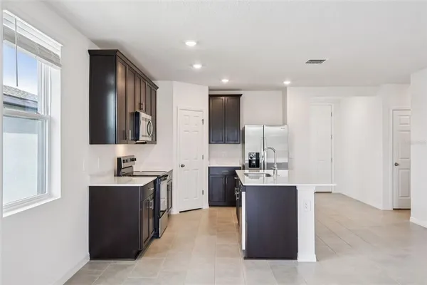 $452,425 | 4523 Eagle Perch Court, St. Cloud, FL 34772