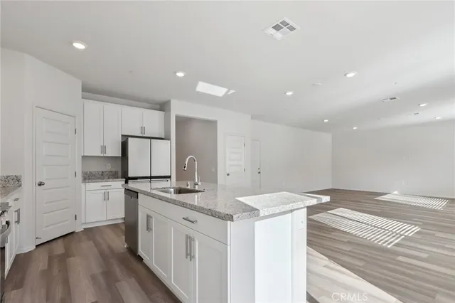 $662,000 | 19508 Hanging Rock Road, Lake Elsinore, CA 92532