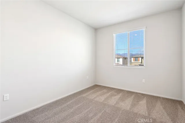 $662,000 | 19508 Hanging Rock Road, Lake Elsinore, CA 92532