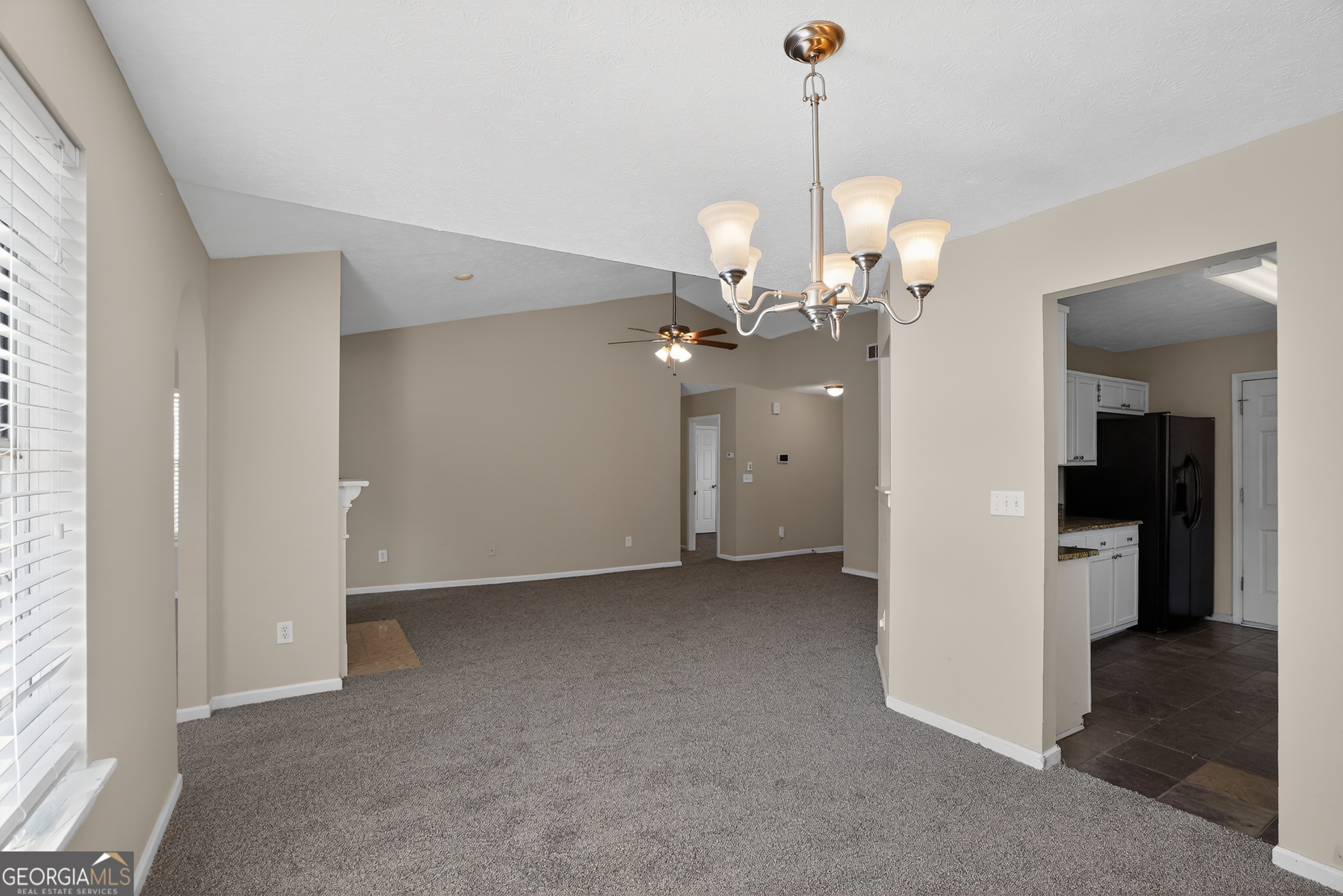 3235 Hunters Crossing Point Lithonia, GA 30038 - Photo 17 of 41