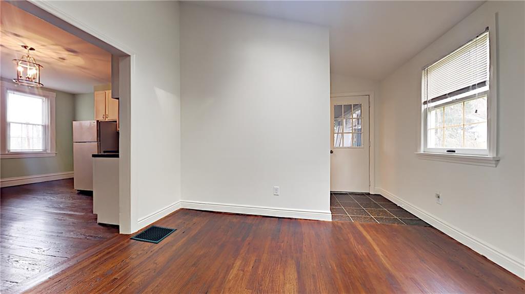 1216 Greenhill Road Pittsburgh, PA 15209 - Photo 6 of 14