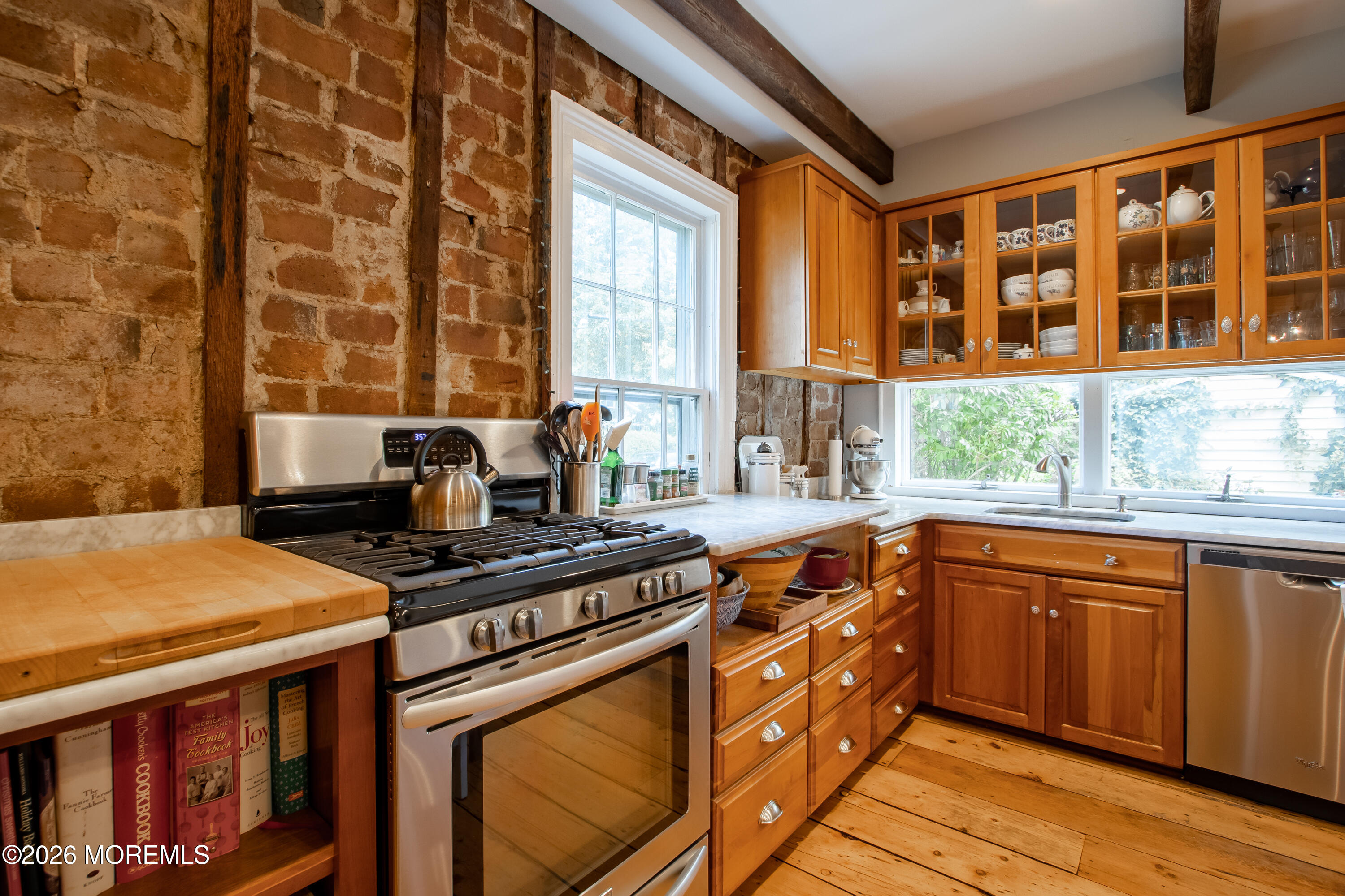 852 River Road Fair Haven, NJ 07704 - Photo 11 of 47 _E3A1341-HDR