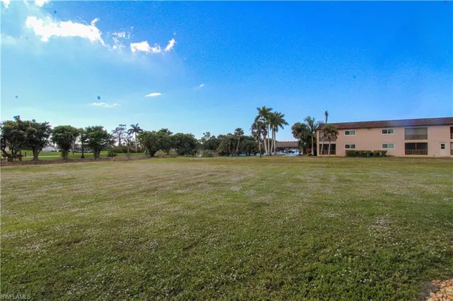 $1,895 | 5635 Rattlesnake Hammock Road, Unit 102D, Naples, FL 34113