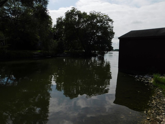 113 Bay Road Fox Lake, IL 60020 - Photo 14 of 16