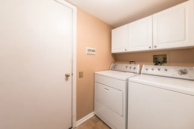 $400,000 | 523 Orleans Avenue, Naperville, IL 60565