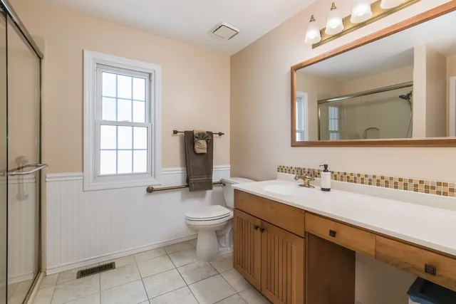 $400,000 | 523 Orleans Avenue, Naperville, IL 60565