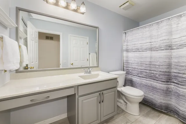 $400,000 | 523 Orleans Avenue, Naperville, IL 60565